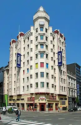 Hôtel Siru (1932).