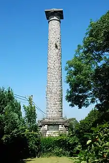 La colonne vue du sud.