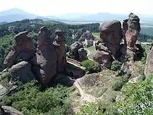 Les rochers et la forteresse de Bélogradtchik