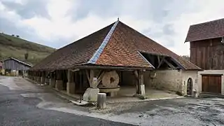 Les halles de Belvoir.