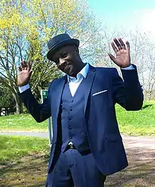 Ben Kayiranga lors de l'enregistrement du clip Only You en 2016