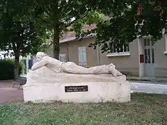 Statue « Le berger allongé » dite aussi « Le berger couché sur le ventre »