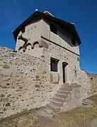 Tour C, ronde avec un étage supérieur en pan de bois "Fahrerturm".