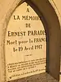 Plaque du calvaire commémoratif Ernest Paradis.