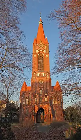 Image illustrative de l’article Église Saint-Pierre de Berlin-Lichterfelde