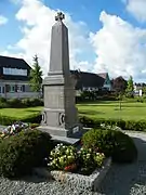 Monument aux morts pour la patrie.