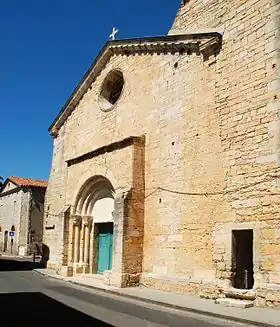 Église Saint-André de Bernis