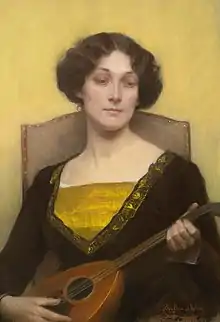 Emilie Flöge  jouant de la mandoline (c. 1900)