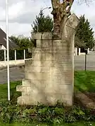 Monument aux martyrs de la Résistance.