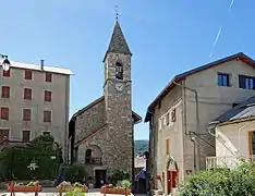 L'église Saint-Jean-Baptiste et Notre-Dame-du-Rosaire.