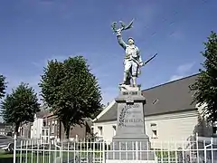 Le Poilu victorieux de Bévillers