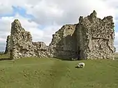 Le château est en ruine