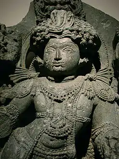 Bhairava, forme terrible de Shiva. Karnataka, époque Hoysala, XIIIe siècle, chloritoschiste. Inde.