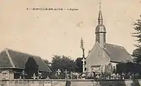 Carte postale de l'église de Biéville vers 1920.