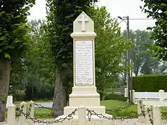 Monument aux morts pour la France.