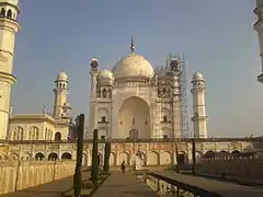 Aurangabad est connue pour son Bibi-Ka-Maqbara, une ancienne réplique du célèbre Taj Mahal.