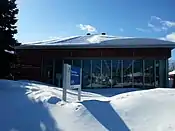 Façade de la bibliothèque Jean-Baptiste-Duberger à Québec.