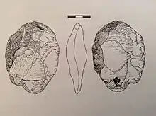 schéma d'une pierre taillée de type biface retrouvée à Mayrac