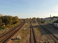 Bifurcation au niveau de l'ancienne gare de Saint-Julien-les-Villas.