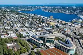 Fondation Bill-et-Melinda-Gates et lac Washington, à Seattle