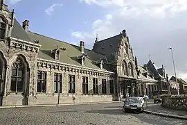 Gare de Binche (style néogothique, Pierre Langerock)