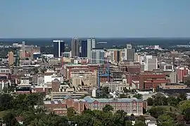 Birmingham, ville la plus peuplée de l'État, depuis Red Mountain.