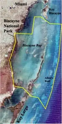 La baie de Biscayne avec en jaune les limites du parc national.