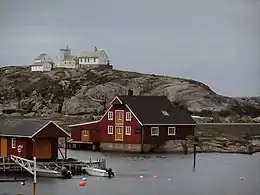 Le phare sur l'île Moøya