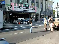 Tournage d'une scène devant le Pantages Theatre à Hollywood