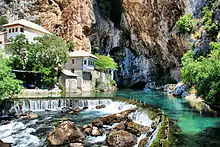 Tekke Sari Saltik (Alperenler Tekkesi) à Blagaj, Bosnie-Herzégovine.