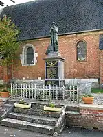 Le monument aux morts de Blanchefosse.