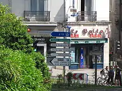 Le bar-tabac « Le Balto », à Blois (Loir-et-Cher), portant le nom de la marque de cigarette Balto.