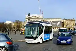 BlueTram à la Place de la Concorde