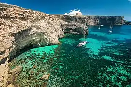 Lagon bleu de Comino