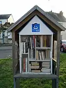 Boîte à livres à Soudan, Loire-Atlantique.