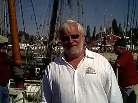 Bob Escoffier (né en 1949), skipper/navigateur et chef d'entreprise.