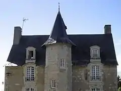 La Maison du Cadet, Manoir du XVe et XVIIe siècle.