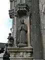 Église Notre-Dame de Bodilis, porche sud, groupe de l'Annonciation, la Vierge Marie.