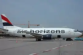 B 737 d'Air Horizons au Luxembourg en 2005.