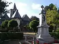 Monument aux morts.