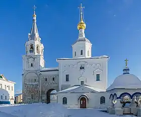 Église de la Nativité de la Vierge et château de Bogolioubovo