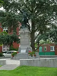 Le monument aux morts.