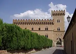 Le château de Bolgheri, à Castagneto Carducci (Toscane), qui a appartenu à la famille Della Gherardesca dès le XIIIe siècle.