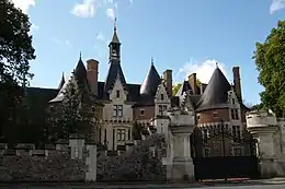 Le château de Bonnétable.