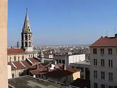 Le clocher de l'église du Bon-Pasteur.