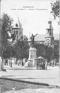 Statue de Vercingétorix« Monument à Vercingétorix à Bordeaux », sur À nos grands hommes,« Monument à Vercingétorix à Bordeaux », sur e-monumen