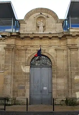 Entrée de la DRAC au couvent des Annonciades à Bordeaux (Gironde).
