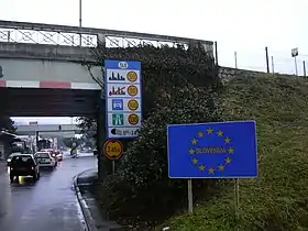 Frontière entre les deux pays au niveau de Gorizia et Nova Gorica.