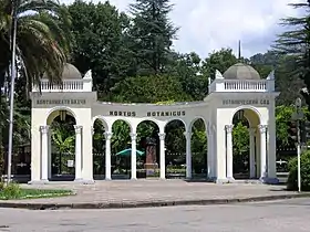 L'entrée du jardin botanique de Soukhoumi.