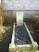 Tombe de soldat britannique dans le cimetière.